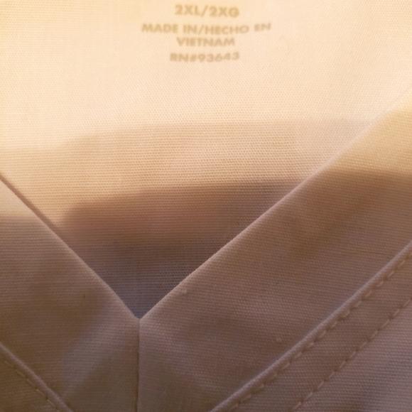 Women's uniform top - Picture 4 of 8